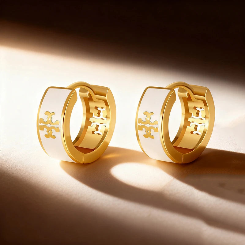 Vintage European Oil Drop Hollow Earrings