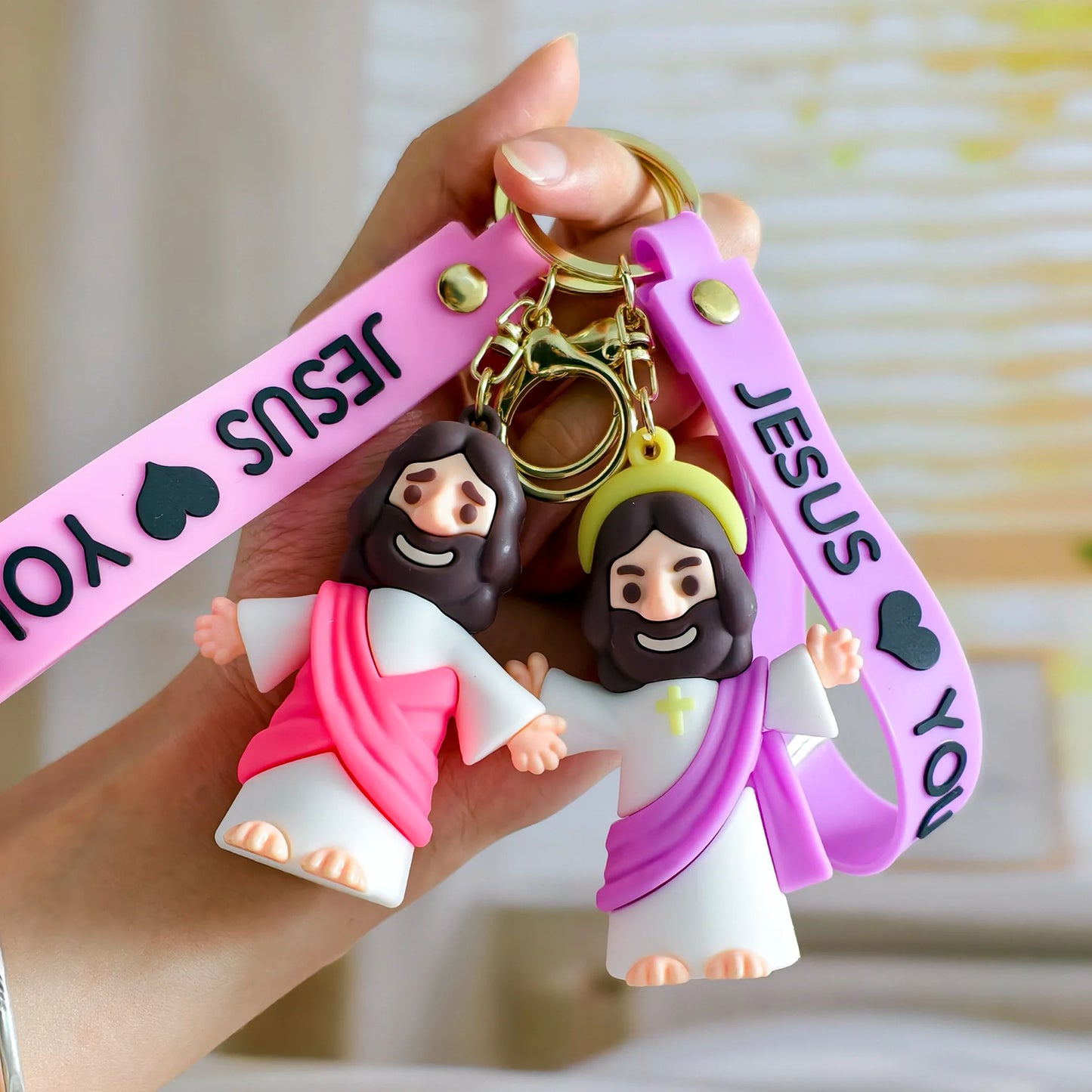 3D Jesus Figurine Keychain – Christian Faith Gift Accessory
